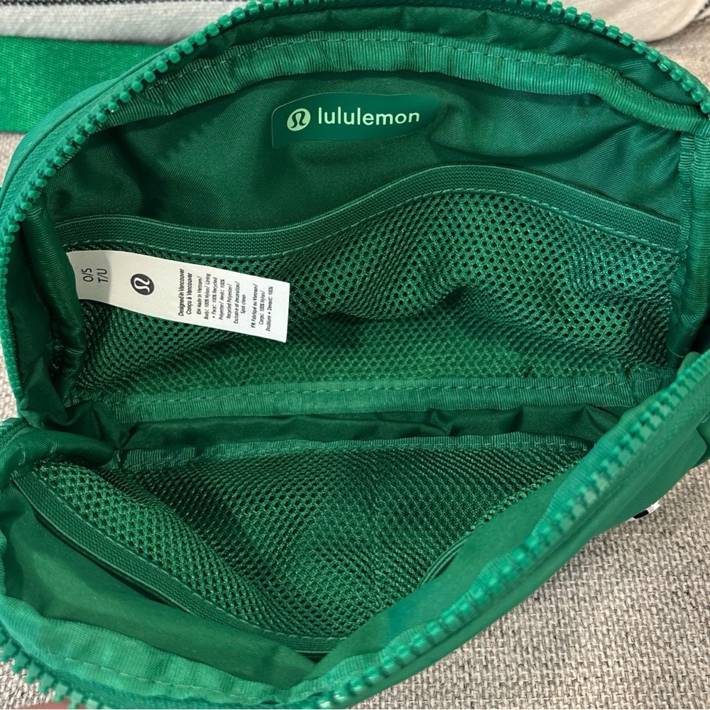 NWT Lululemon Everywhere Belt Bag In Raceway Green - Picture 6 of 9